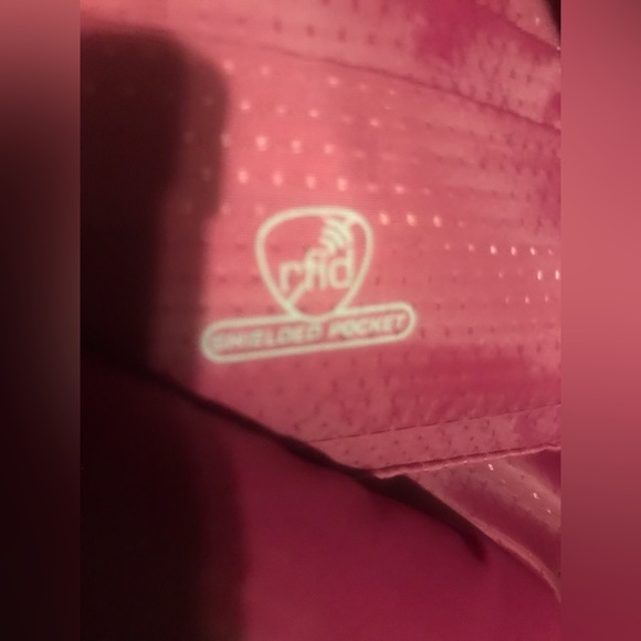 NWOT, Travelon Anti-theft RFID backpack . - Picture 7 of 14